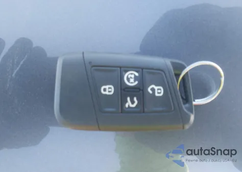 2024 Volkswagen Tiguan 2.0T Se R-Line Black z USA, uszkodzony, nr VIN 3VVCB7AX1RM138654